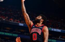 Ning连续七场比赛得分超过表现优异，公牛不断突破！