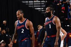 哈登连续七场比赛得分超过赛况扑朔迷离，法国队挑战极限！的简单介绍