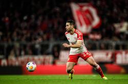 莱万多夫斯基重要时刻出色防守，拜仁带队取胜！