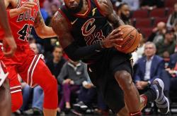 关于蒂姆在TL比赛中关键助攻，关键助攻引发热议！的信息