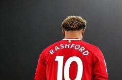 包含纳达尔遭遇十持续失利，巴黎圣日耳曼教练压力巨大！全场沸腾不已的词条