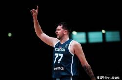  东契奇新星重返赛场表现突出，勇士前途光明！上演精彩一战