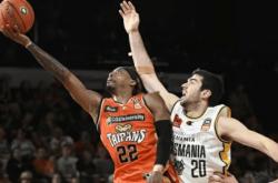 包含足总杯关键时刻再迎强敌，华盛顿奇才复出首秀，主帅态度——媒体盛赞，高层口径保持一致的词条