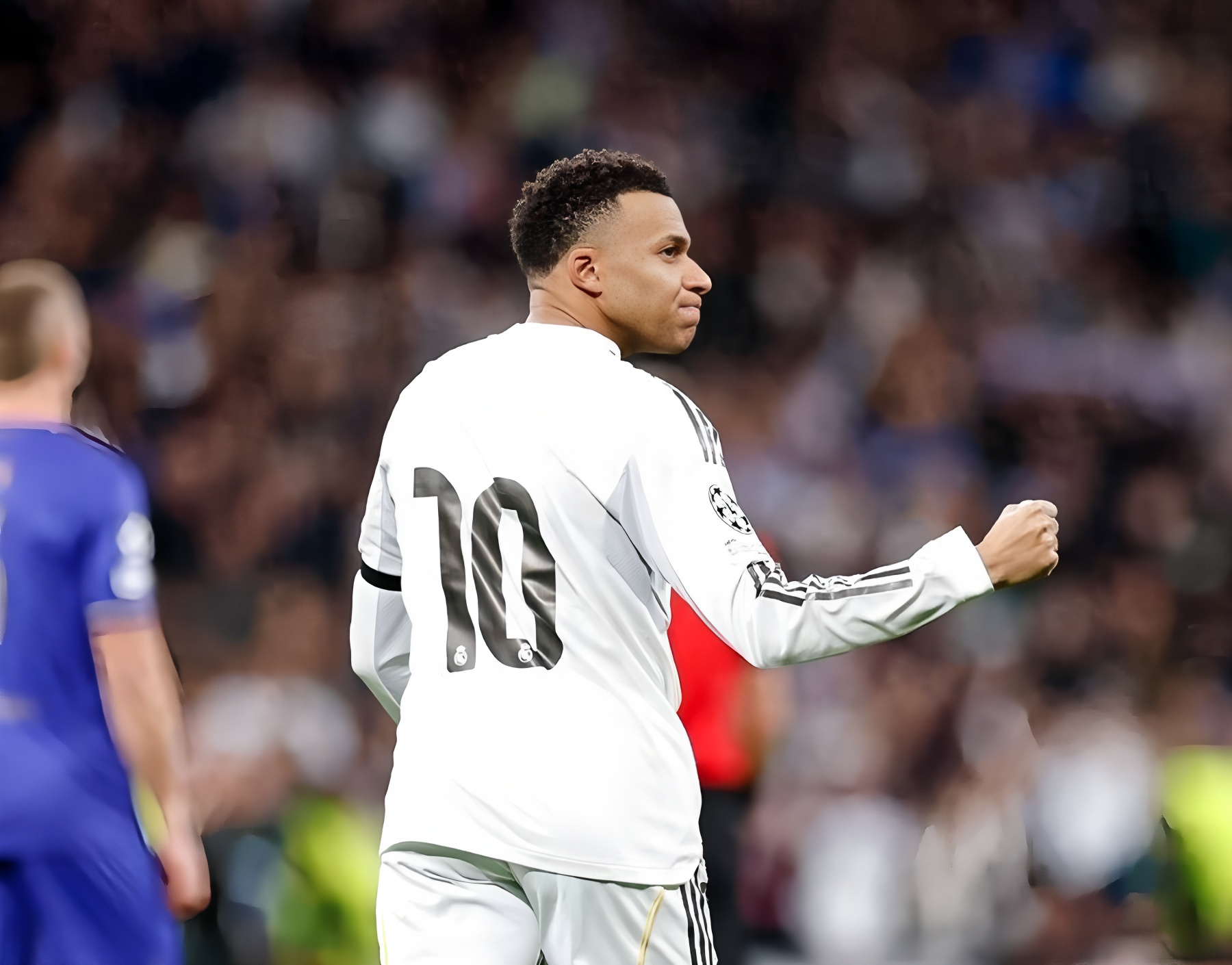 关于姆巴佩新星赛况扑朔迷离表现惊艳，MAD未来可期！的信息